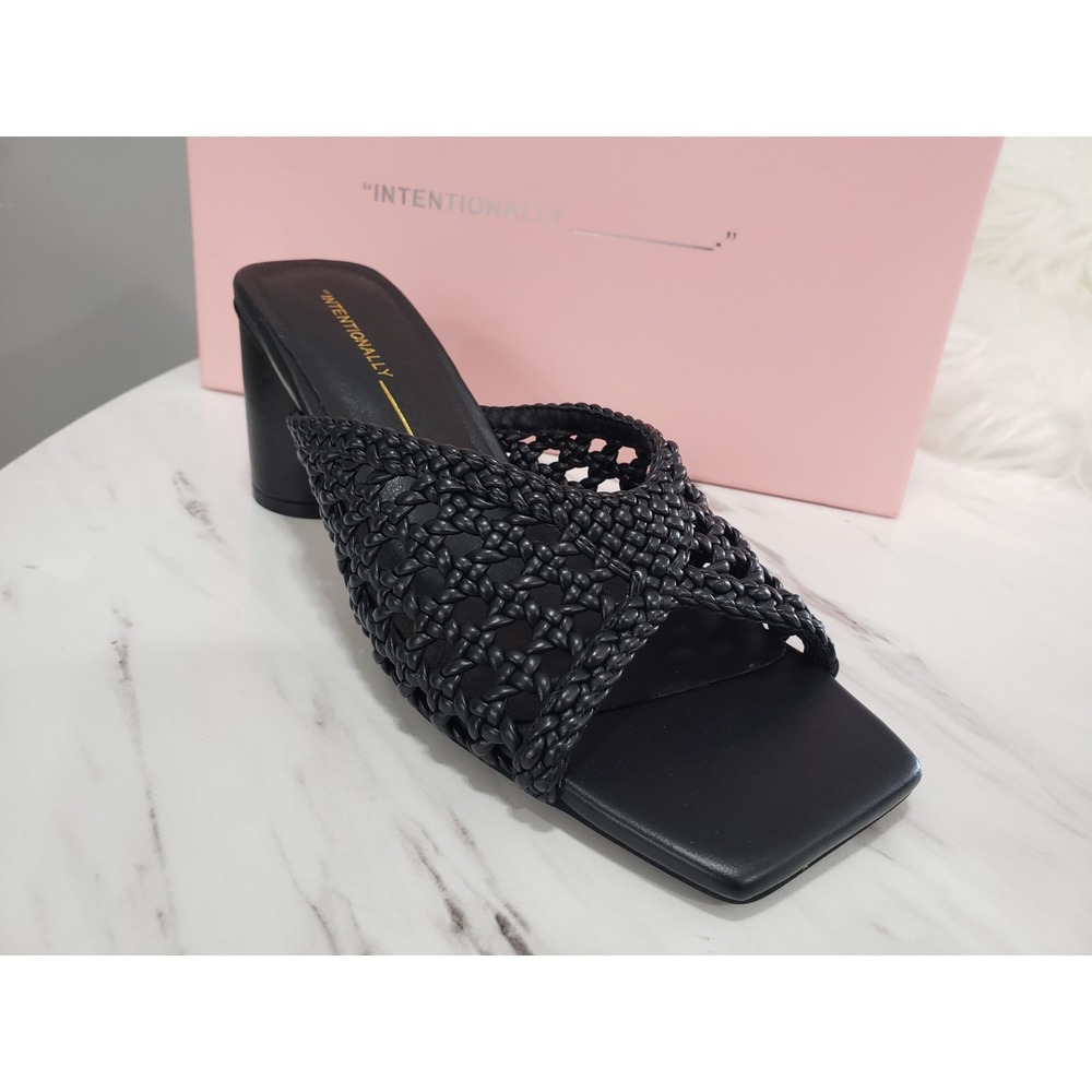 NEW SIZE 9 INTENTIONALLY BLANK Black Woven Mules Sandals Cassandra Block Heel